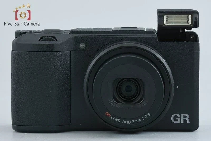 RICOH GR II Review | Why a Snapshot Camera Is Still Worth Using Today, Seen Through Sample Photos