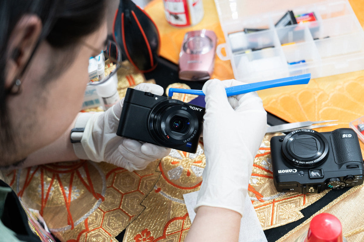 Before Buying a Used Compact Digital Camera Online: Basics for Avoiding Mistakes