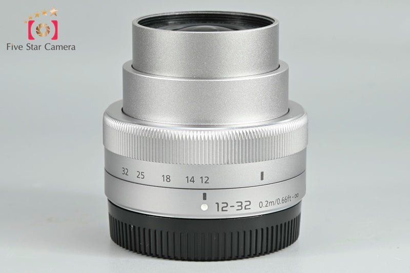 Panasonic LUMIX G VARIO 12-32mm f/3.5-5.6 ASPH. MEGA O.I.S. H-FS12032 Silver