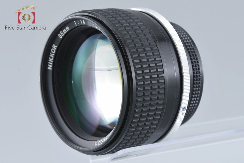 Nikon Ai-S NIKKOR 85mm f/1.4