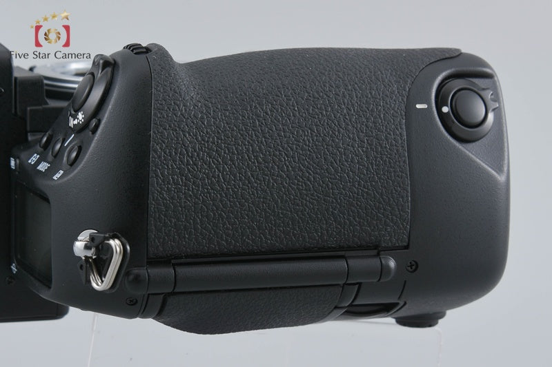 Nikon F5 35mm SLR Film Camera Body