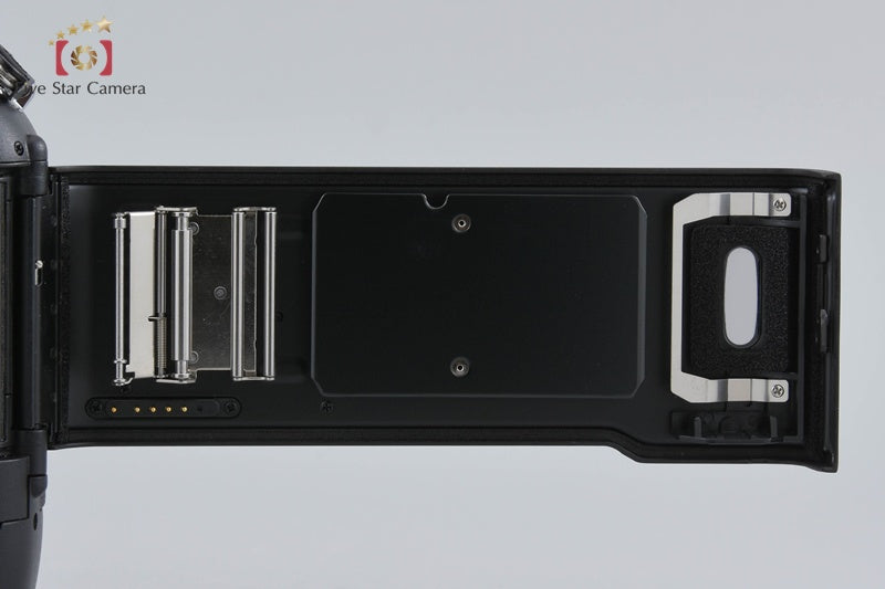 Nikon F5 35mm SLR Film Camera Body