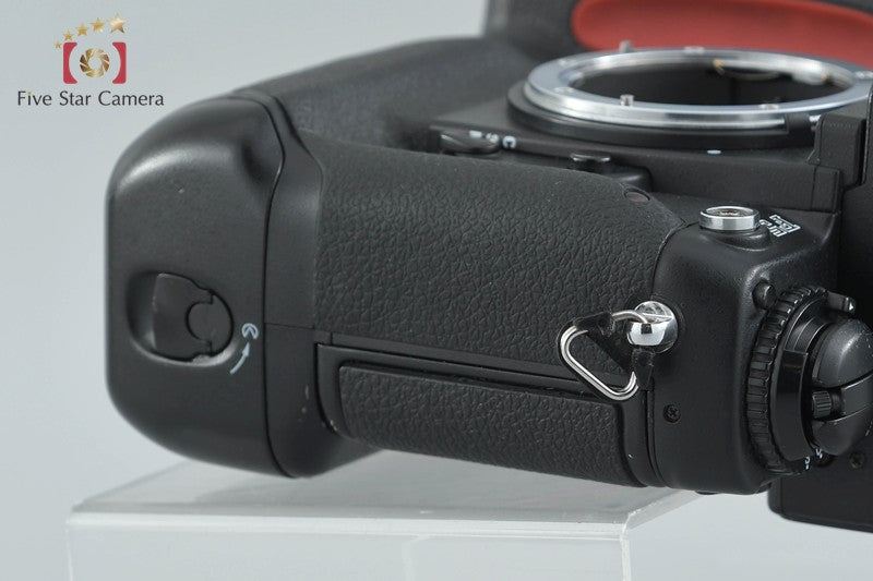 Nikon F5 35mm SLR Film Camera Body