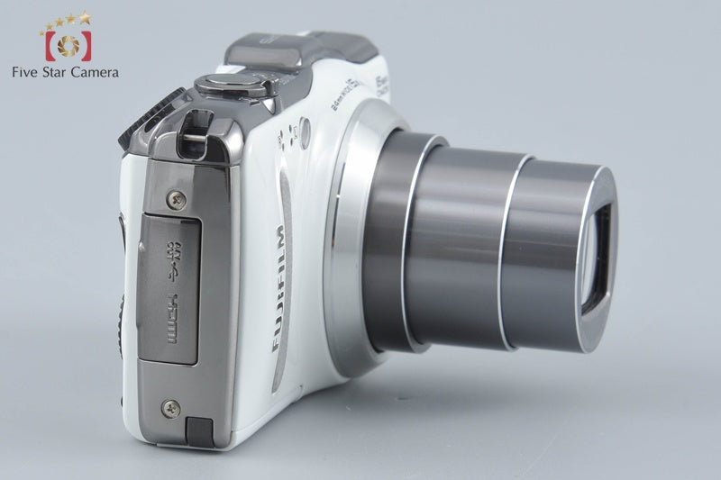 Fujifilm FINEPIX F600EXR White 16.0 MP Digital Camera w/ Box