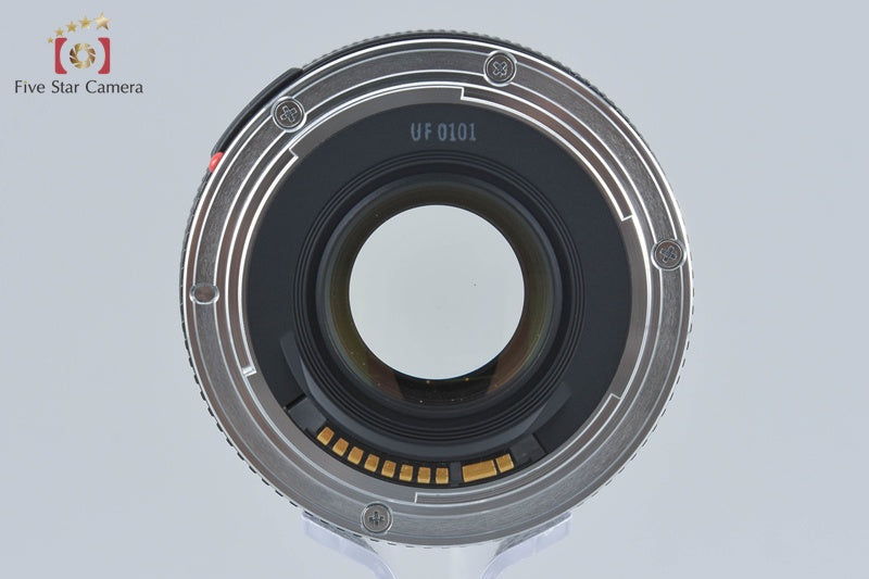 Canon EF 50mm f/2.5 Compact Macro