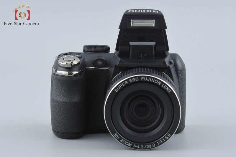 Fujifilm FinePix S4000 Black 14.0 MP Digital Camera