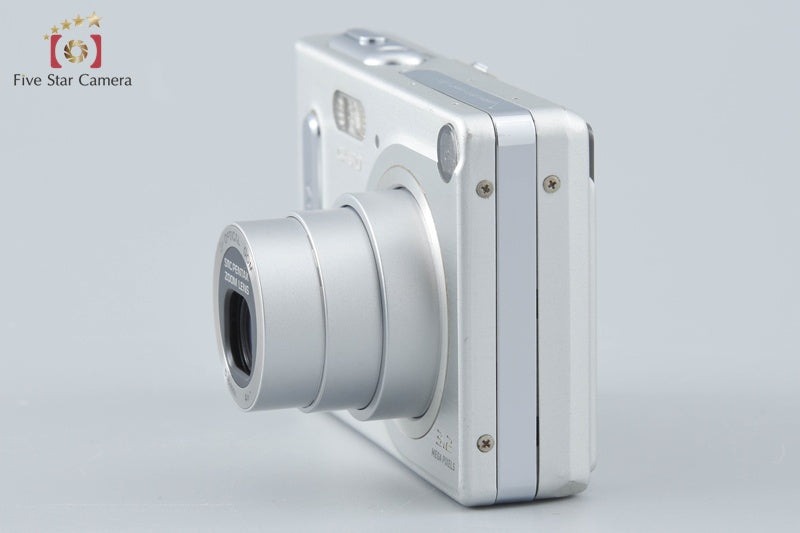 Casio EXILIM ZOOM EX-Z3 Silver 3.2 MP Digital Camera