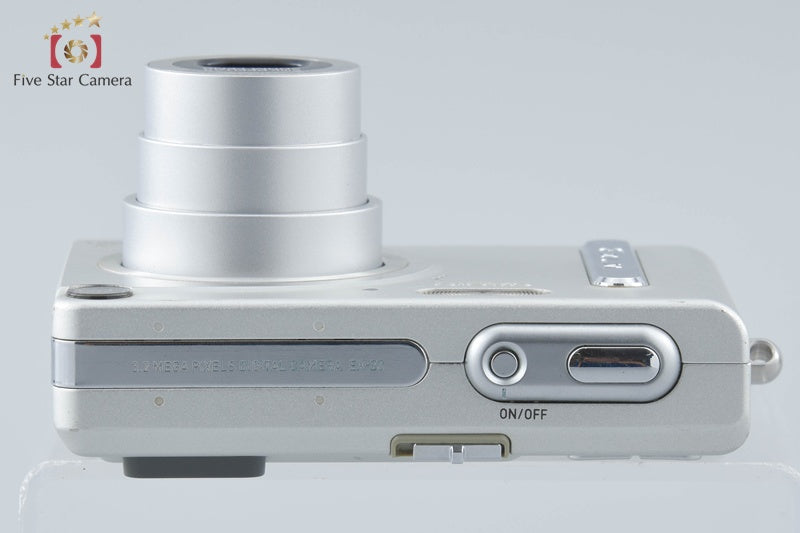 Casio EXILIM ZOOM EX-Z3 Silver 3.2 MP Digital Camera