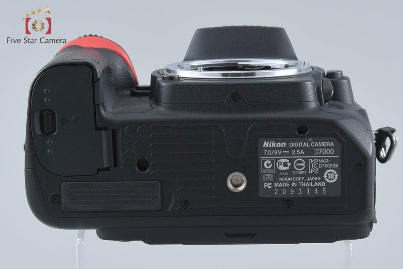 "Shutter count 2,210" Nikon D7000 16.2 MP Digtal SLR Camera Body