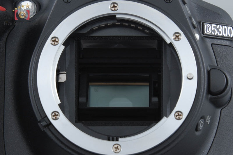 "Shutter count 162" Nikon D5300 Black 24.2 MP DSLR Camera 18-55 VR II Lens