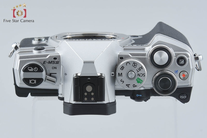 "Count 2,726" Olympus OM-D E-M5 Mark III Silver 20.4MP Digital Mirrorless Camera