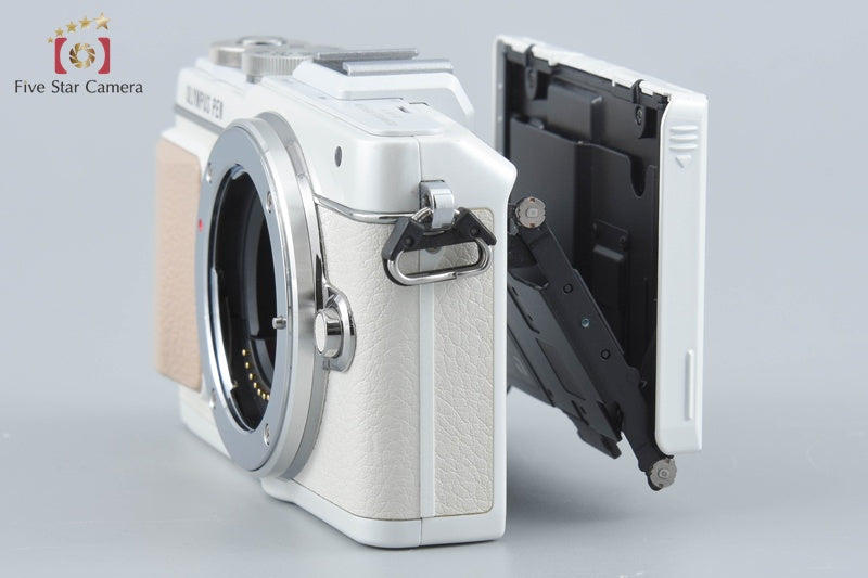 Olympus PEN Lite E-PL7 White 16.1 MP Digital Mirrorless Camera