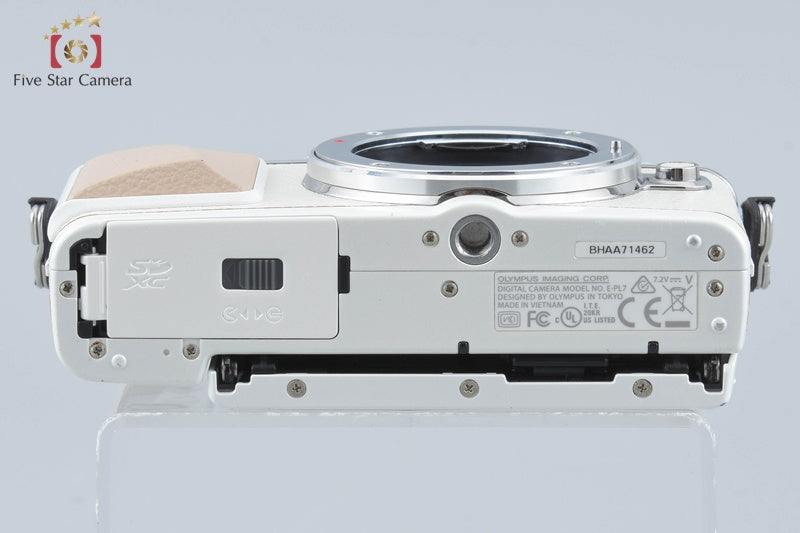 Olympus PEN Lite E-PL7 White 16.1 MP Digital Mirrorless Camera