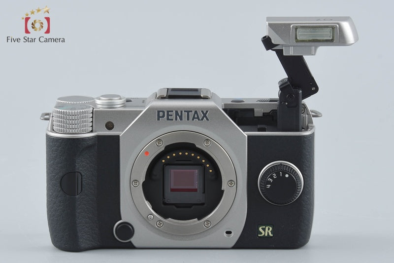 "Shutter count 933" PENTAX Q7 Silver 12.4 MP Digital Camera 5-15 Lens