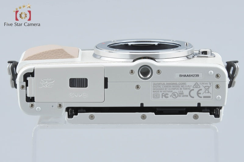 "Count 572" Olympus PEN Lite E-PL7 White 16.1 MP Digital Mirrorless Camera Body