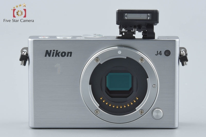 "Shutter count 227" Nikon 1 J4 Silver 18.4 MP Digital Camera 10-30 Lens w/ Box
