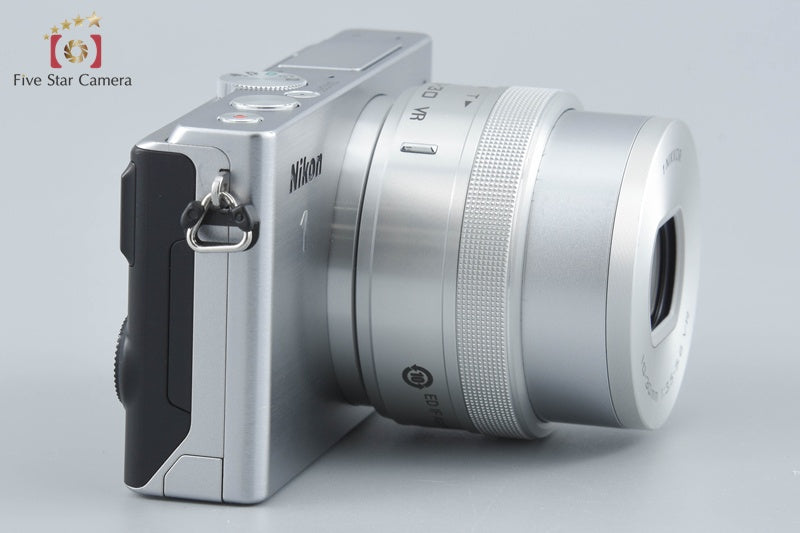 "Shutter count 227" Nikon 1 J4 Silver 18.4 MP Digital Camera 10-30 Lens w/ Box
