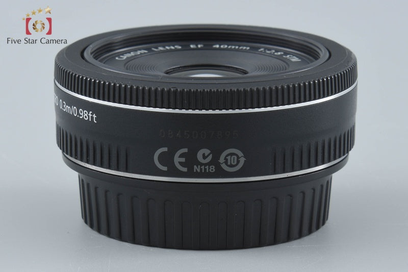 Canon EF 40mm f/2.8 STM
