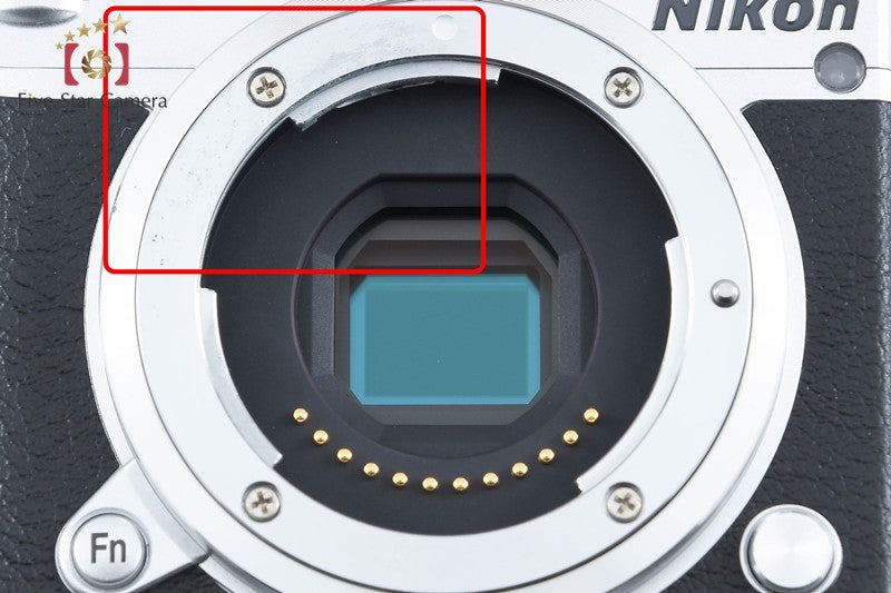 "Count 803" Nikon 1 J5 Silver 20.8 MP 10-30 30-110 Lenses from Japan