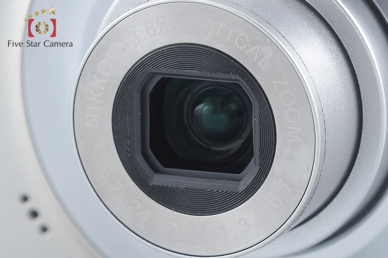 Nikon COOLPIX L22 Champagne Silver 12.0 MP Digital Camera from Japan