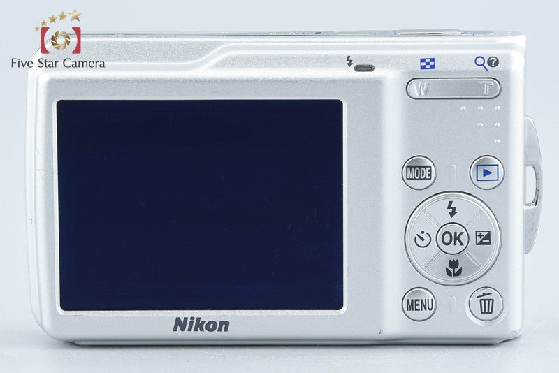 Nikon COOLPIX S210 Bright Silver 8.0 MP Digital Camera from Japan