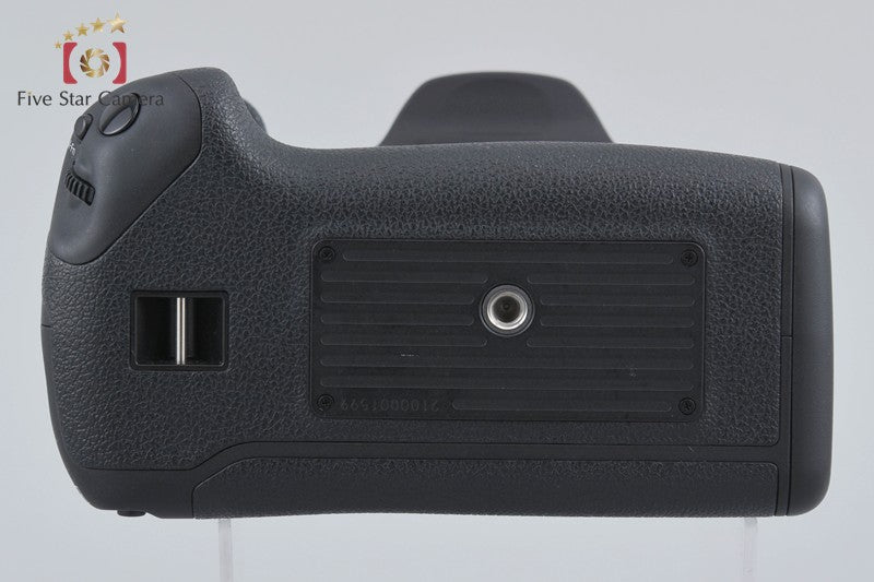 "count 5,894" Canon EOS 7D Mark II 20.2 MP DSLR Camera + BG-E16 Battery Grip