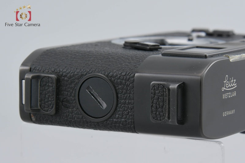 Leica M5 Early Model Black 35mm Rangefinder Film Camera Body