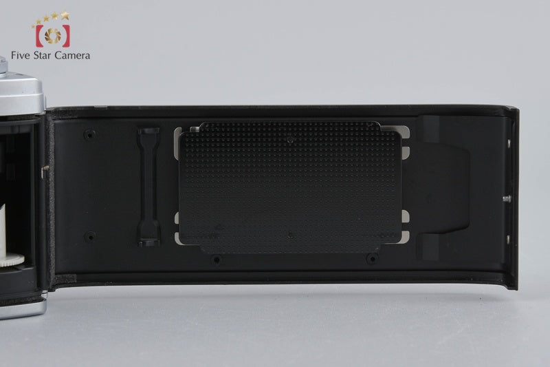 Minolta X-700 Silver 35mm SLR Film Camera Body