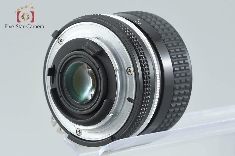 Nikon Ai NIKKOR 28mm f/2.8