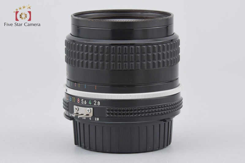 Nikon Ai NIKKOR 24mm f/2.8