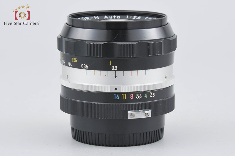 Nikon NIKKOR-N Auto 24mm f/2.8 Non Ai Lens