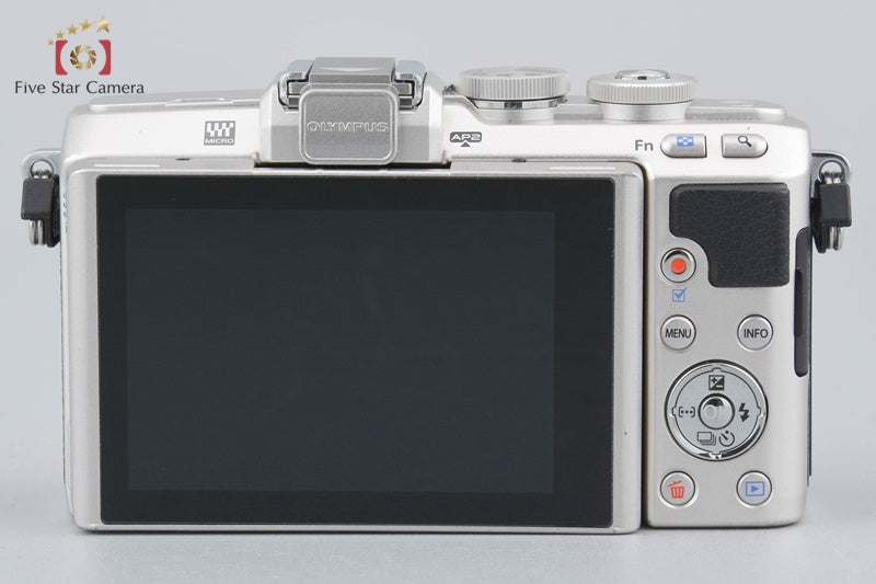 Count 1,436 Olympus PEN Lite E-PL7 Silver 16.1 MP Digital Mirrorless Camera