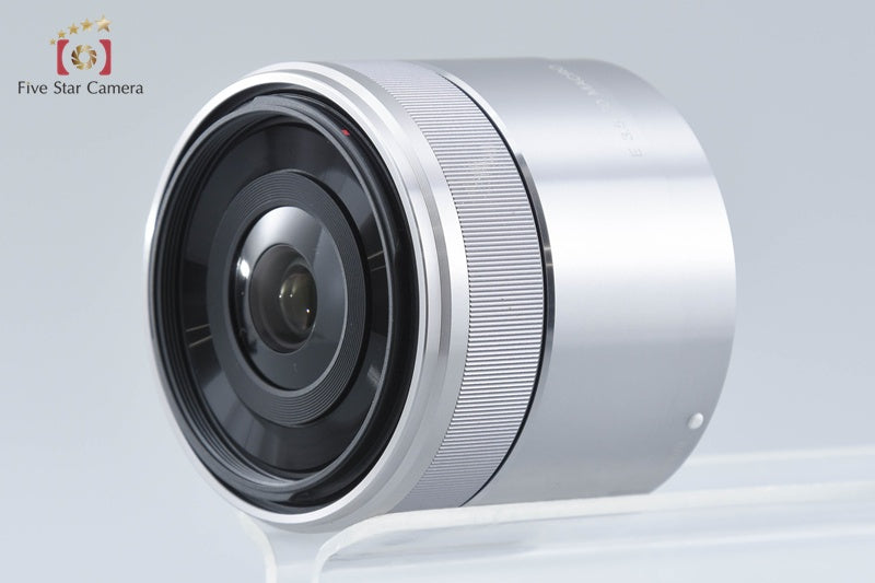 SONY E 30mm f/3.5 MACRO SEL30M35
