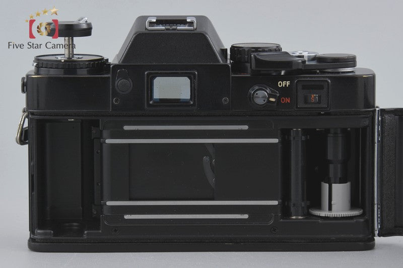 MINOLTA XE Black 35mm SLR Film Camera + MD 50mm f/1.7