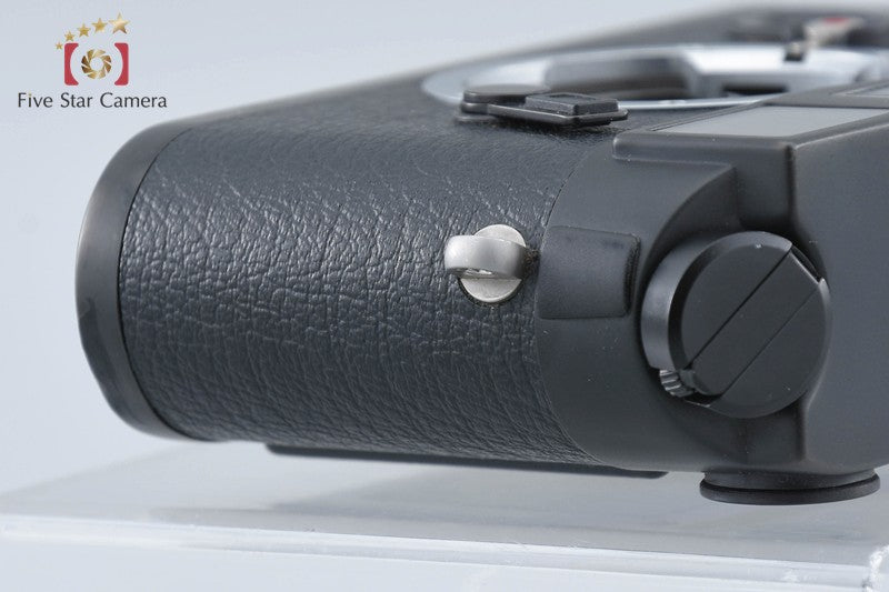 Leica M6 Black 35mm Rangefinder Film Camera Body