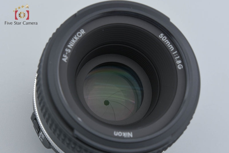 Nikon AF-S NIKKOR 50mm f/1.8 G Special Edition