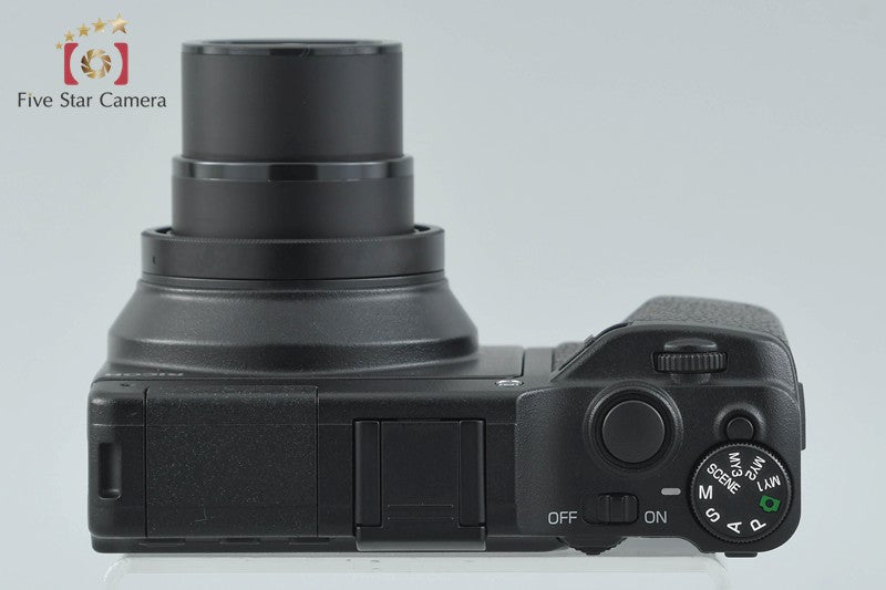 "Count 6" Ricoh GXR 10.0 MP Digital Camera + P10 28-300mm f/3.5-5.6 VC