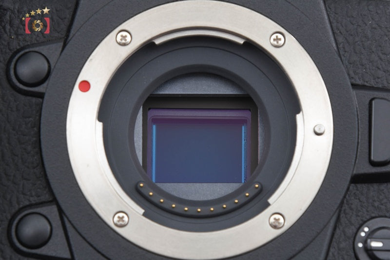 Panasonic LUMIX DC-G9 Black 20.3 MP Digital Mirrorless Camera Body