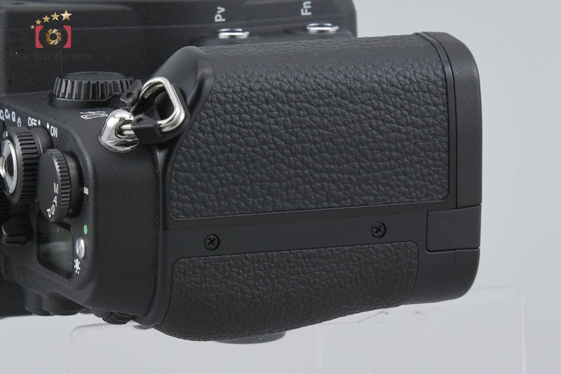 "Count 4,136" Nikon Df Black 16.2 MP Full Frame Digital SLR Camera Body w/ Box