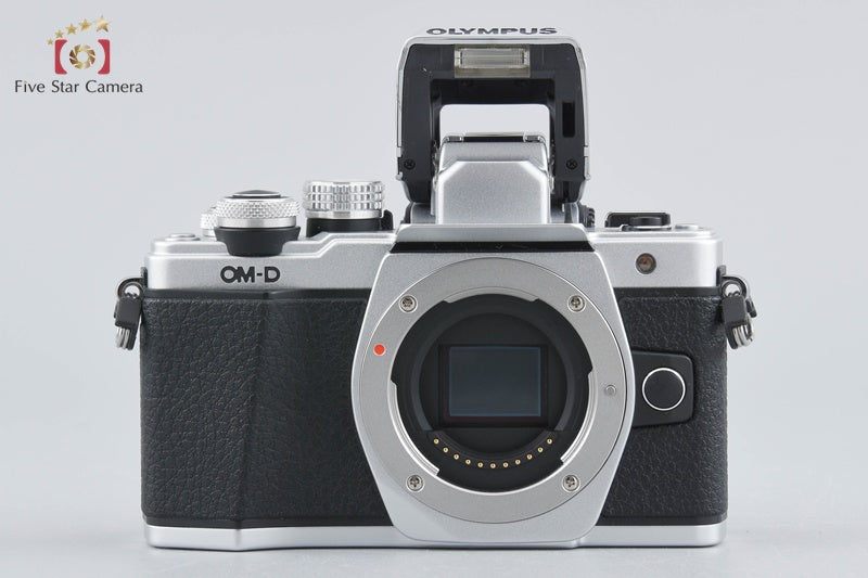 Olympus OM-D E-M10 Mark II Silver 16.1 MP 14-42 40-150 Lenses w/ Box