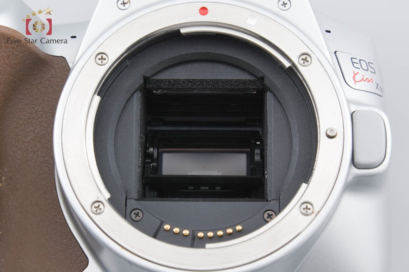 Canon EOS Kiss X10 / Rebel SL3 / 250D / 200DII Silver 24.1 MP 18-55 IS STM Lens