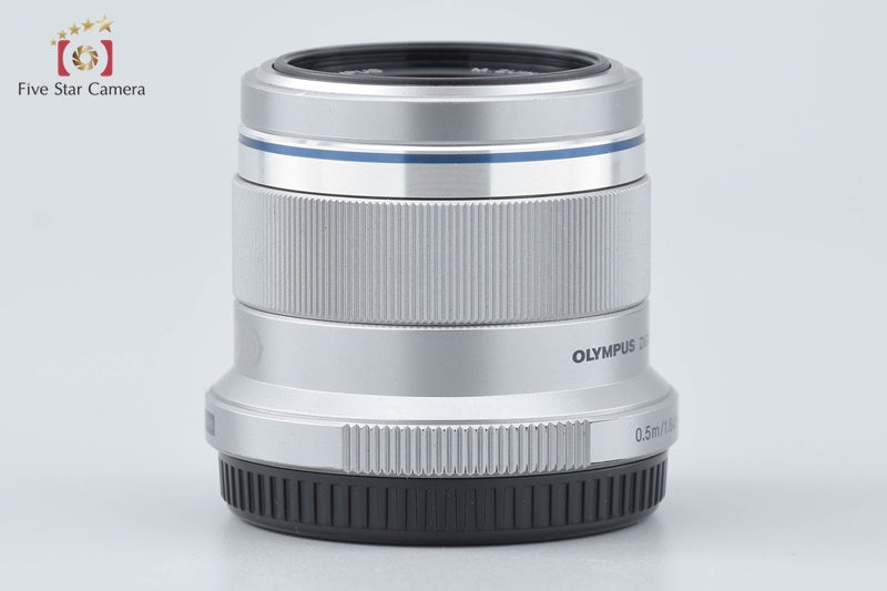 Olympus M.ZUIKO DIGITAL 45mm f/1.8 Silver