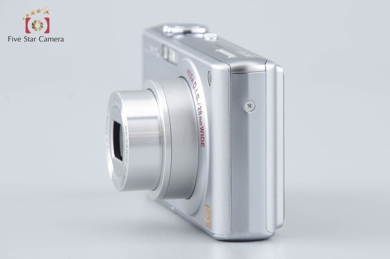 Panasonic LUMIX DMC-FX30 Precious Silver 7.2 MP Digital Camera w/ Box