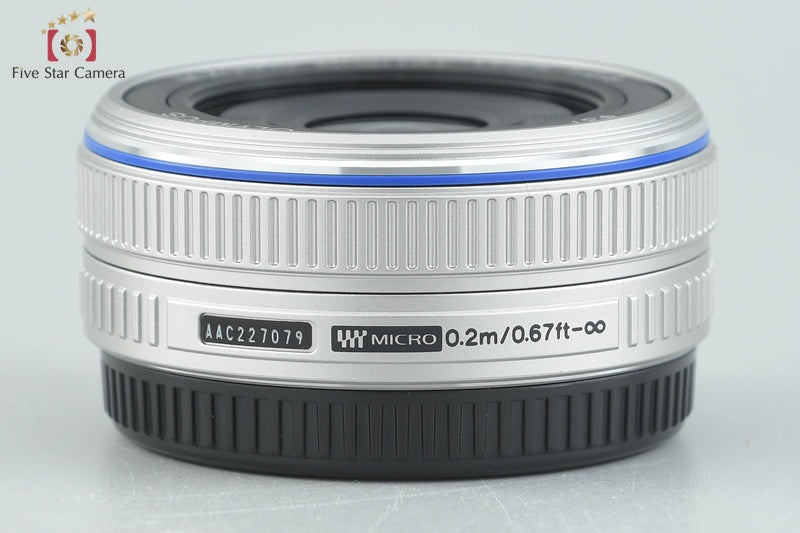 Olympus M.ZUIKO DIGITAL 17mm f/2.8 Silver