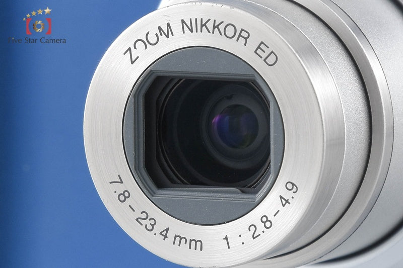 Nikon COOLPIX E5200 Platinum Blue 5.1 MP Digital Camera