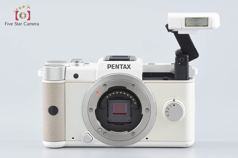 "Count 416" PENTAX Q White 12.4 MP Digital Mirrorless Camera 5-15 8.5 Lenses