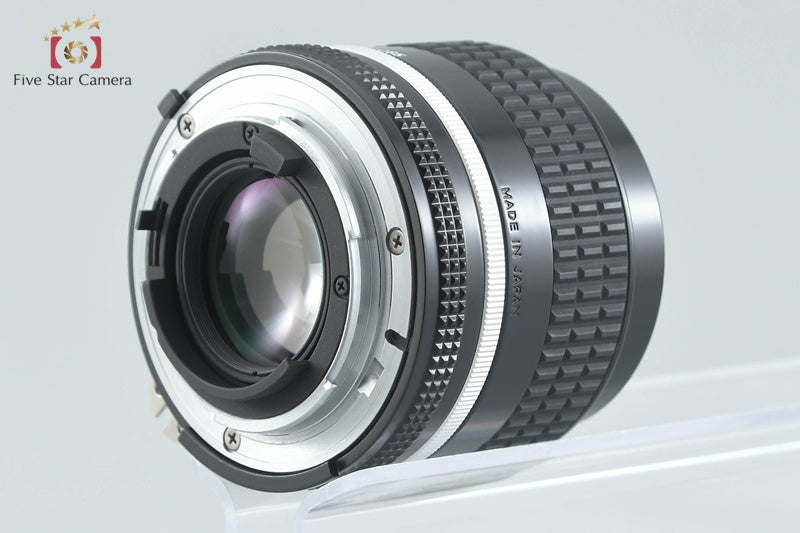 Nikon Ai-S NIKKOR 85mm f/2