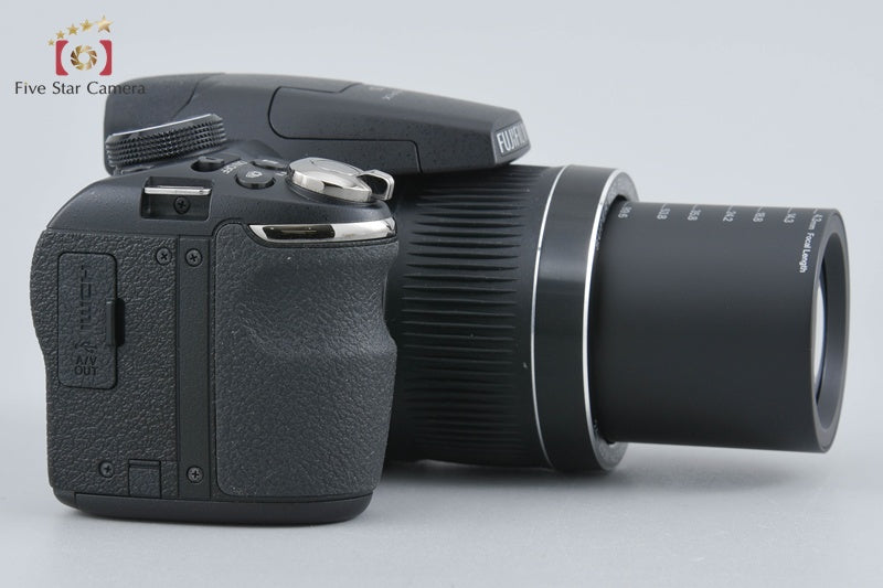Fujifilm FinePix S3200 14.0 MP Digital Camera