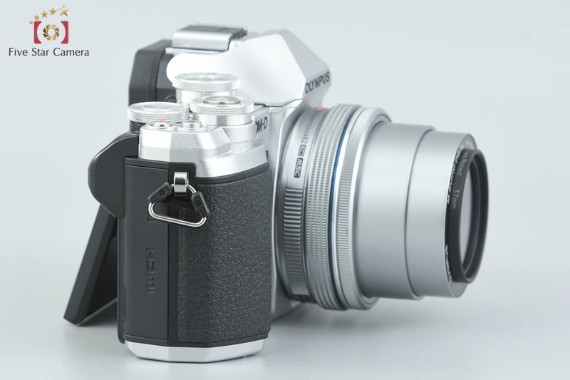 "Count 1,333" Olympus OM-D E-M10 Mark III Silver 16.0 MP Digital Camera 14-42 Lens