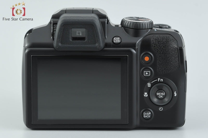 Fujifilm FinePix S8200 Black 16.2 MP Digital Camera w/ Box